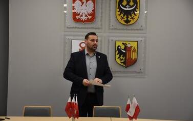 Konsultacje z organizacjami pozarządowymi 9