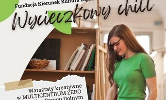 plakat informujący o wycieczce, na plakacie kobieta w zielonej bluzce