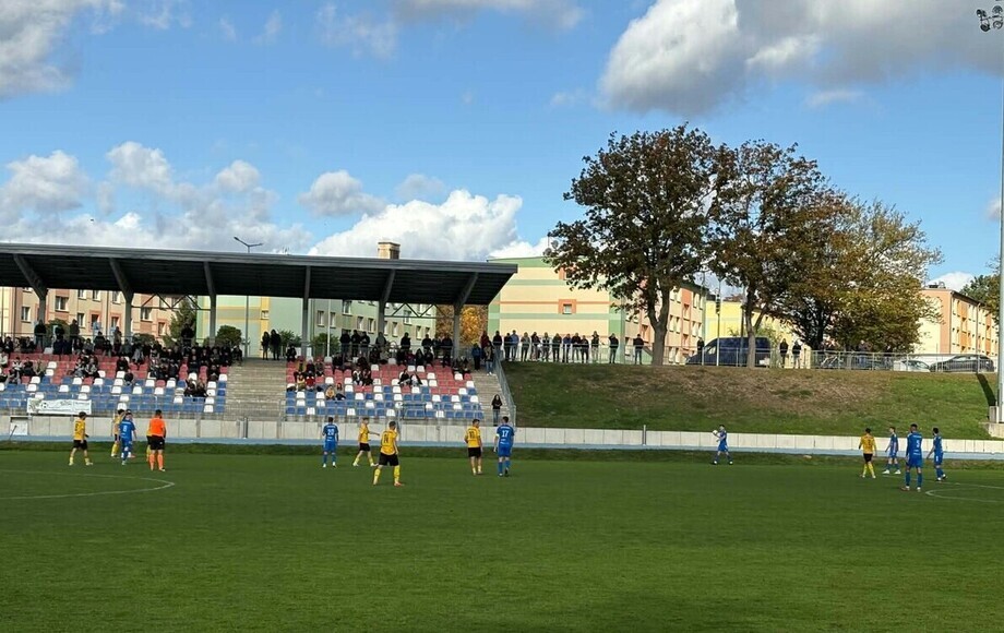 Porażki Odry Ścinawa i Czarnych Dziewin w rozgrywkach ligowych