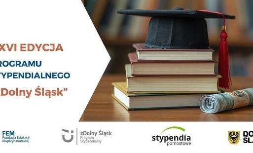 stos ksiązek